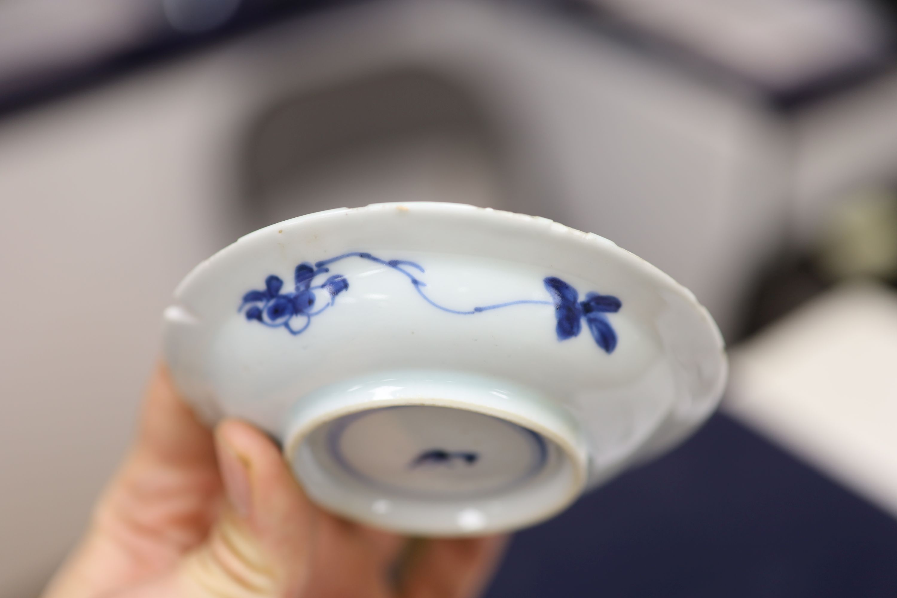 A pair of Chinese blue and white dishes and a similar jar and cover, tallest 12cm